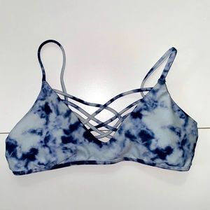tie-dye hollister bikini top!